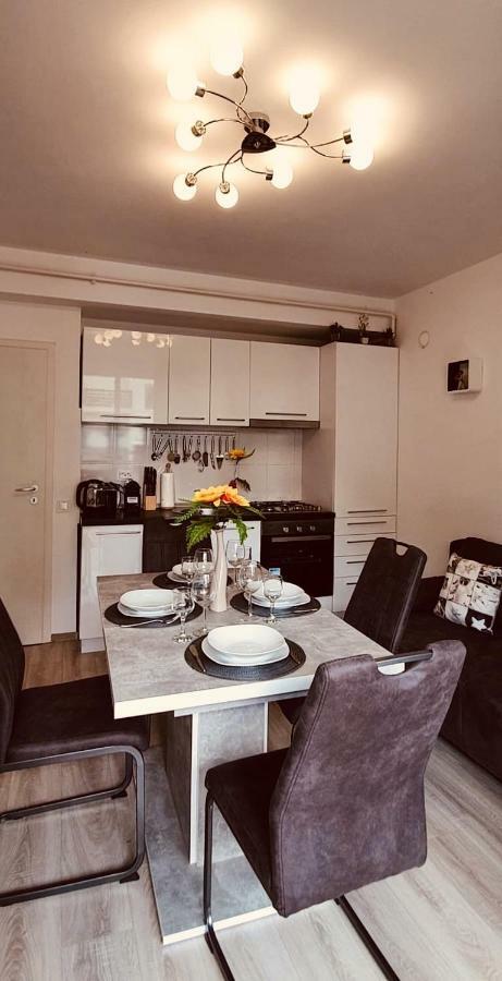 Apartament Comfort Primaverii Rîşnov Εξωτερικό φωτογραφία