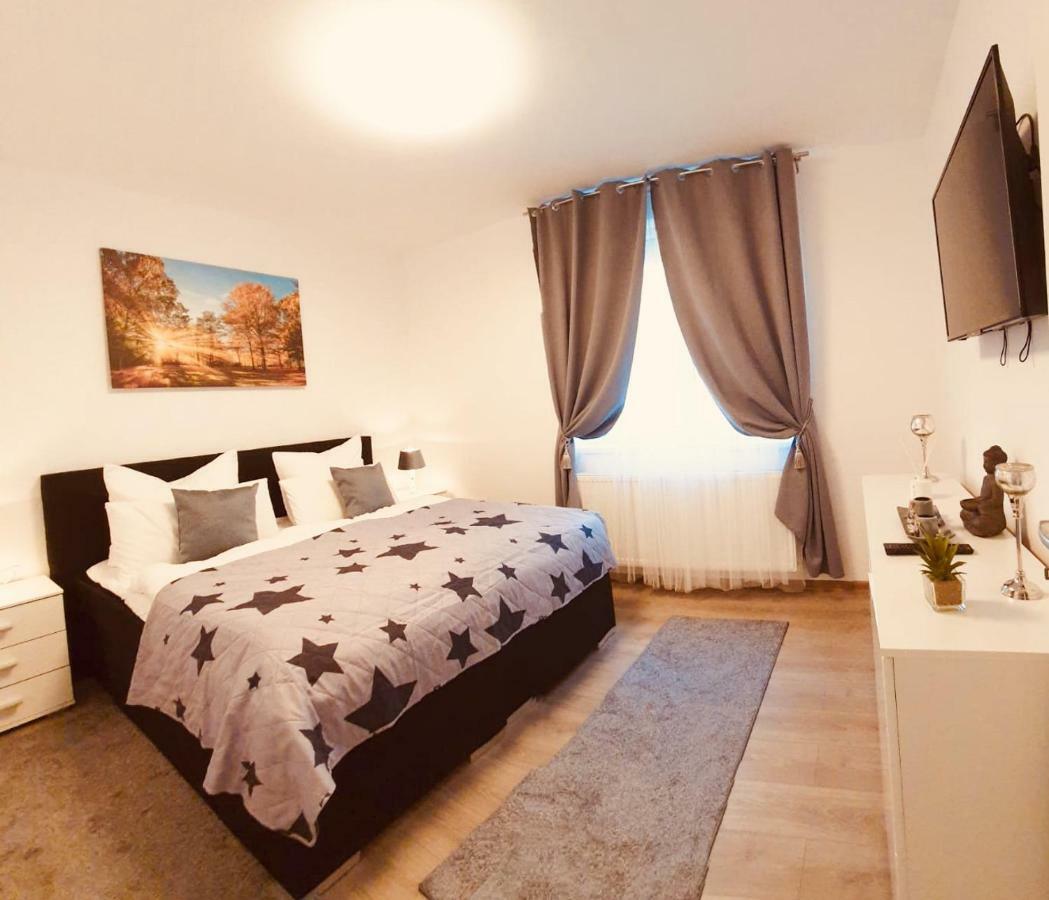 Apartament Comfort Primaverii Rîşnov Εξωτερικό φωτογραφία